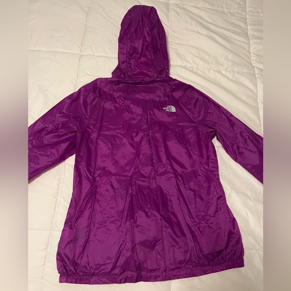 North Face windbreaker - Picture 4 of 5